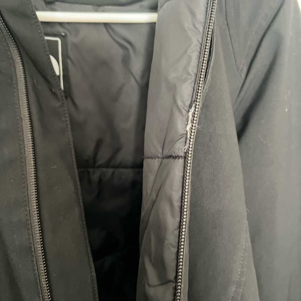 The North Face Women's Black Hooded Coat - Picture 3 of 5